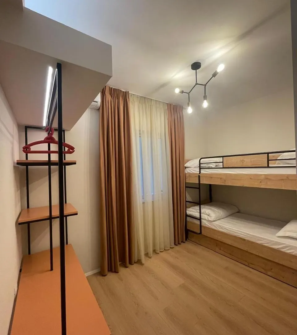 Bv Apartments Tirana 0*,