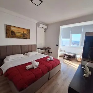  Appartamento Albania Near Center Double Or Twin Bed